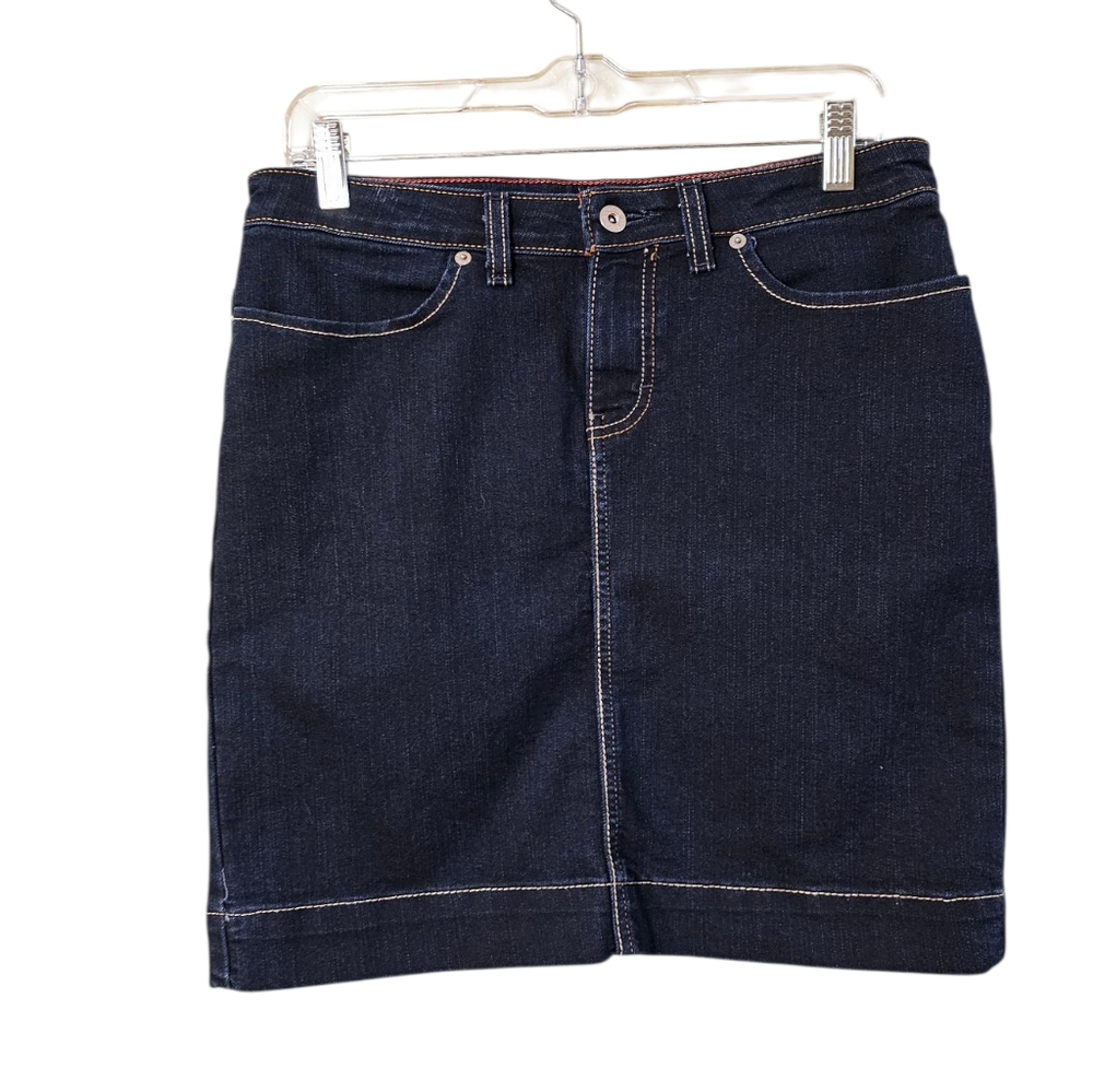 Dark Blue Dickies Denim Skirt.  Size 6
